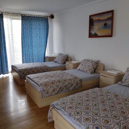 Миниотель Mukacheve Ngoại thất bức ảnh
