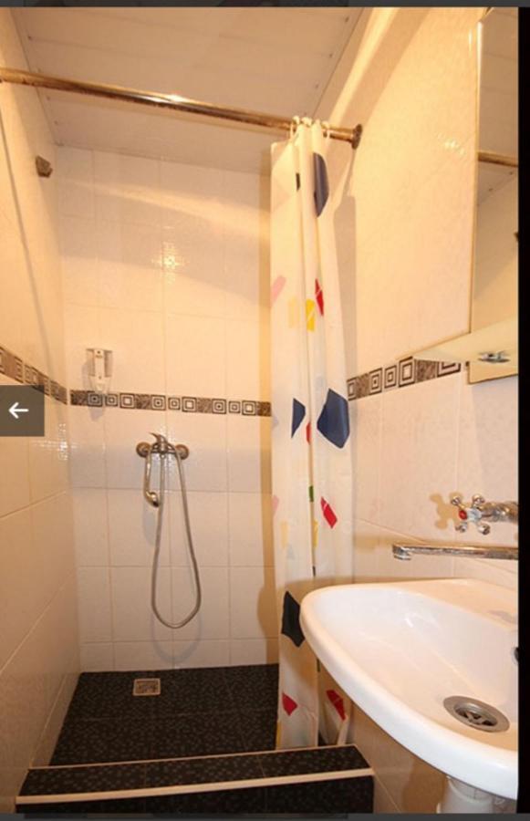Миниотель Mukacheve Ngoại thất bức ảnh