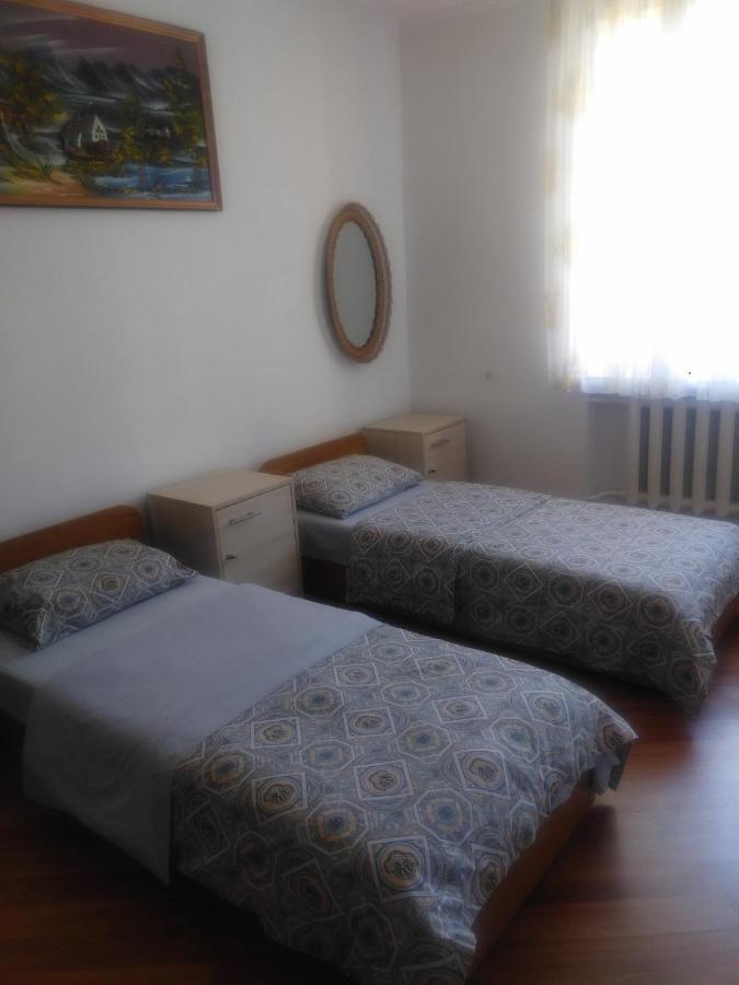 Миниотель Mukacheve Ngoại thất bức ảnh